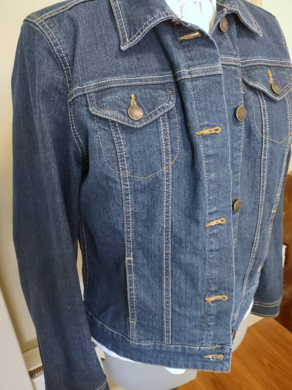 Faded Glory Denim Jacket - Picture 3 of 4